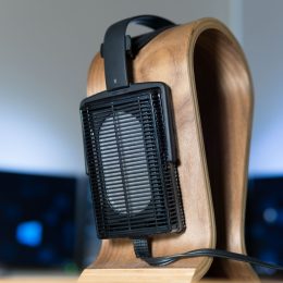 Review Stax SRS 3100