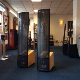 Prachtige Martin Logan Summit X ingeruild op grote broer ESL 15 A